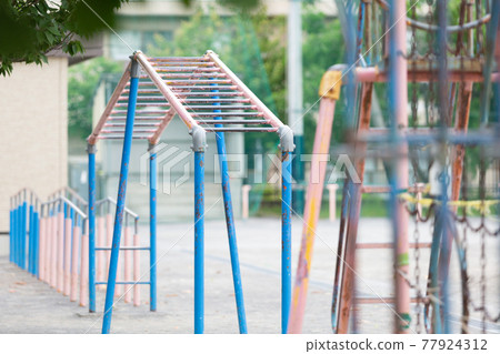 學校操場玩具 學校操場玩具 77924312