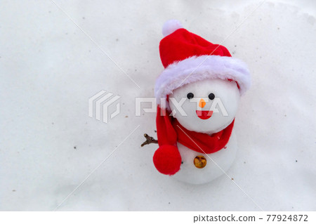 抬頭的雪人 抬頭的雪人 77924872