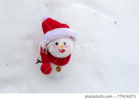 抬頭的雪人 抬頭的雪人 77924873