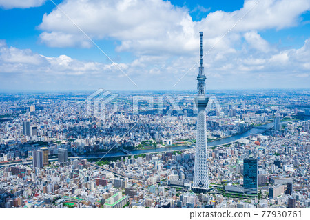 Helicopter aerial photograph in central Tokyo Helicopter aerial photograph in central Tokyo 77930761