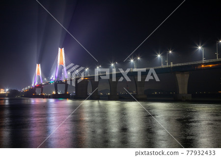Night view of Yeongheung Island and Yeongheung Bridge, Ongjin-gun, Incheon Night view of Yeongheung Island and Yeongheung Bridge, Ongjin-gun, Incheon 77932433