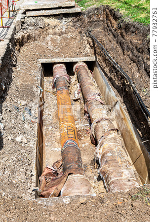 Repair and replacement of underground communications on the city street 77932761