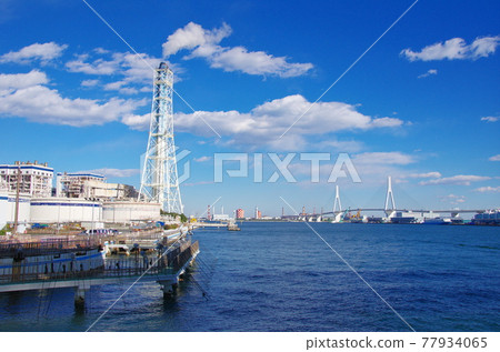 東京電力橫濱火力發電廠和鶴見翼橋（神奈川縣橫濱市） 77934065