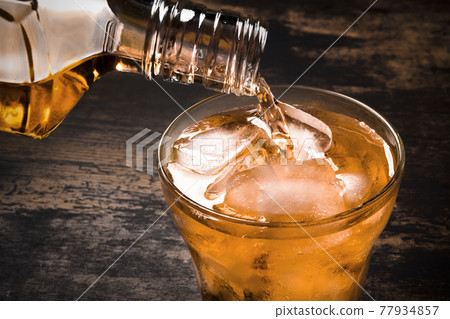 whisky 77934857