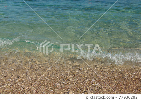 Turquoise water Croatia Brac island 77936292