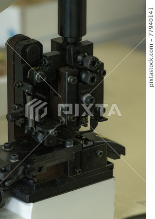 [工具] 壓接機/壓接機/塗佈機 [機器] 77940141