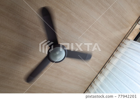 Black ceiling fan light 77942201
