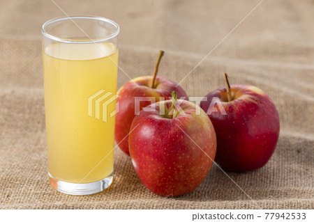 蘋果汁 蘋果汁 77942533