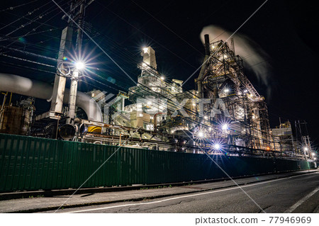 Factory night view plant Niigata Prefecture Sea of Japan 77946969