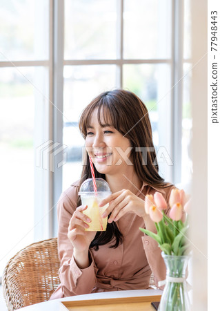 生活方式 上班族 放鬆 77948443