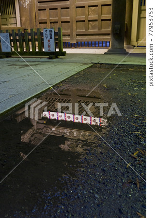 Oguni Tamashii Shrine, former Zuijinmon, rebuilt, shrines and temples, sunlight, doors, Zuijinmon 77953753