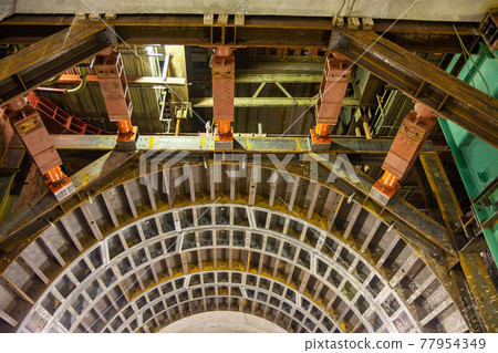 Underground expressway under construction (Meguro Ward, Tokyo) 77954349