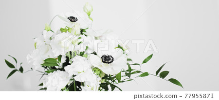 Bouquet of flowers in vase and home decor details, luxury interior design Bouquet of flowers in vase and home decor details, luxury interior design 77955871
