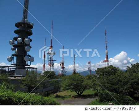 許多無線電塔 許多無線電塔 77955877