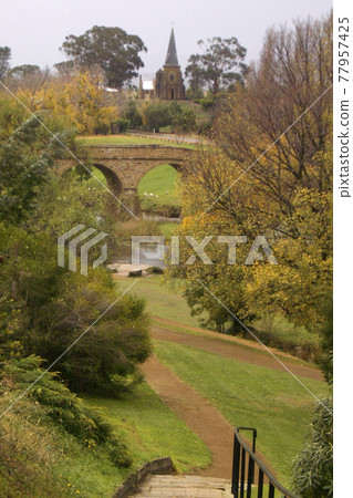 澳大利亞最古老的石橋位於澳大利亞塔斯馬尼亞州里士滿 77957425