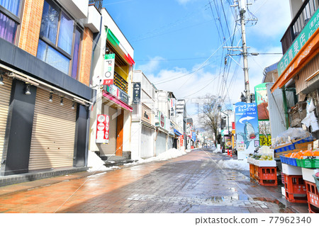 Former Karuizawa Ginza Dori (Karuizawa Town, Nagano Prefecture) [2021.1] 77962340