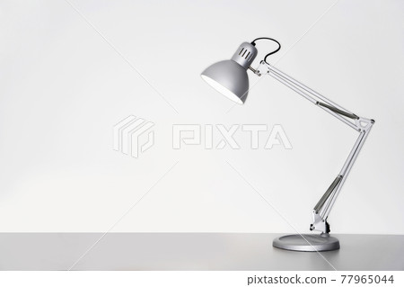 12390023 77965044