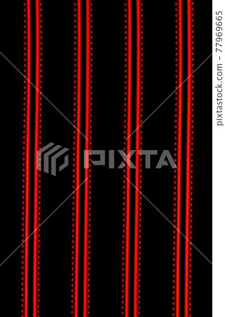 Red lines Red lines 77969665