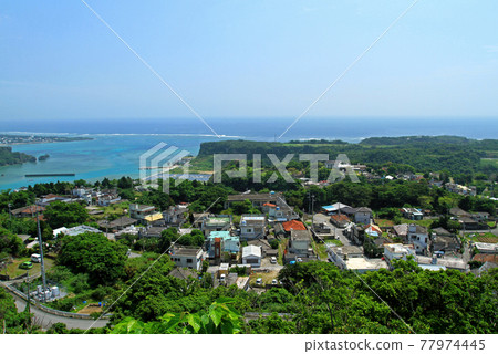 Scenery of Miyagi Island, Uruma City, Okinawa 77974445