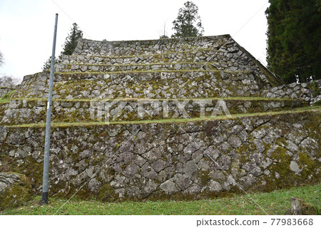 Iwamura Castle 6-tiered wall 77983668