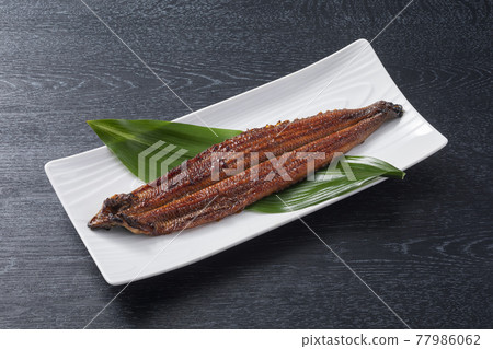 烤鰻魚的鰻魚 77986062