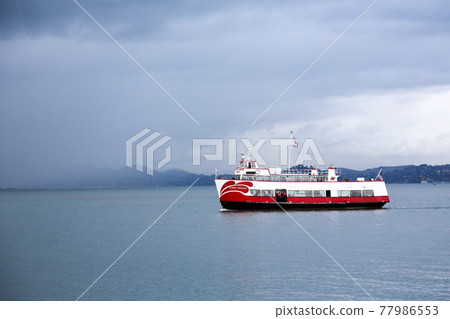 San Francisco, California, USA Cruise ship San Francisco, California, USA Cruise ship 77986553