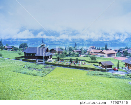 布里茨湖上的私人住宅村 布里茨湖上的私人住宅村 77987846