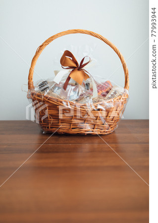 gift basket on grey background gift basket on grey background 77993944