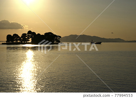 Dusk of Lake Shinji Dusk of Lake Shinji 77994553