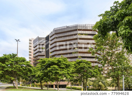 Rodrigo de Freitas Lagoon. Avenue Epitacio Pessoa. 77994628