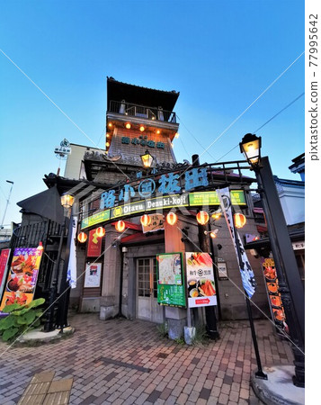 Departure alley (Otaru, Hokkaido) 77995642