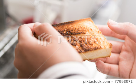 美味的麵包 77998071