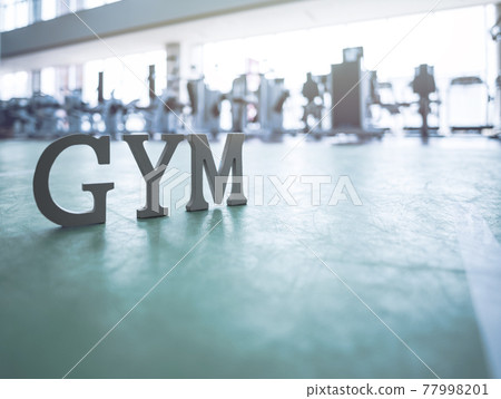 Fitness club 77998201