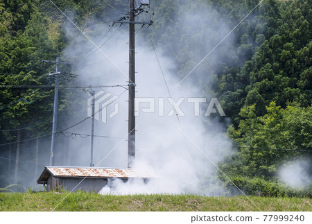 Small fire smoke burning boya image material 77999240
