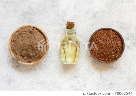 Raw Flax seeds, flour and oil Raw Flax seeds, flour and oil 78002544