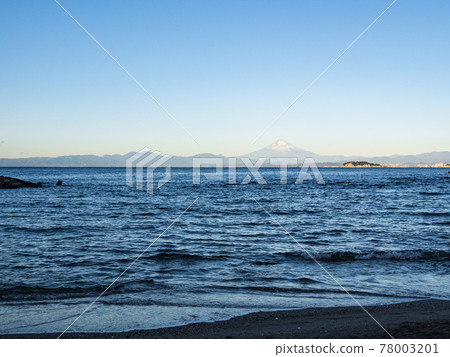 The sea of Zushi City and Hayama City on the Shonan Miura Peninsula 78003201