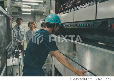 工廠 藍領工人 工人 78009669