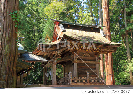 Wakaichi Oji Shrine Main Hall, Omachi City, Nagano Prefecture 78010057