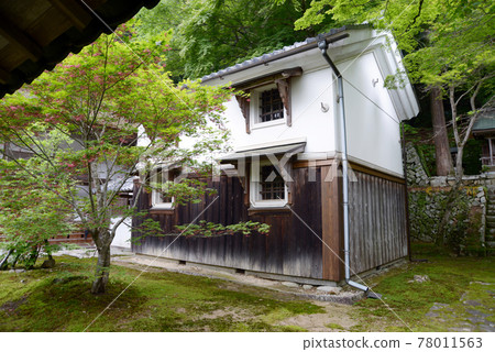 Eigenji Dozo, Higashiomi City, Shiga Prefecture 78011563