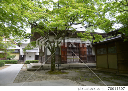 Eigenji Temple Keizo, Higashiomi City, Shiga Prefecture Eigenji Temple Keizo, Higashiomi City, Shiga Prefecture 78011807
