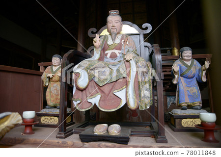 滋賀縣東御市,慶三大師像的永源寺 滋賀縣東御市,慶三大師像的永源寺 78011848