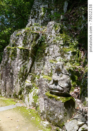 Sixteen Arhats on the approach to Eigenji Temple, Higashiomi City, Shiga Prefecture Sixteen Arhats on the approach to Eigenji Temple, Higashiomi City, Shiga Prefecture 78012138