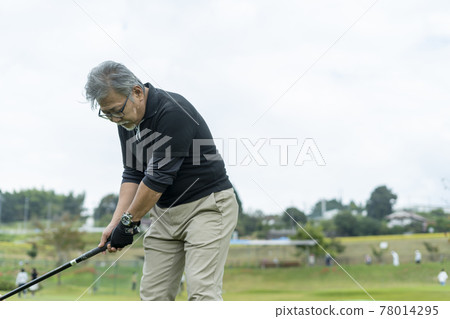 Senior men enjoying golf Senior men enjoying golf 78014295