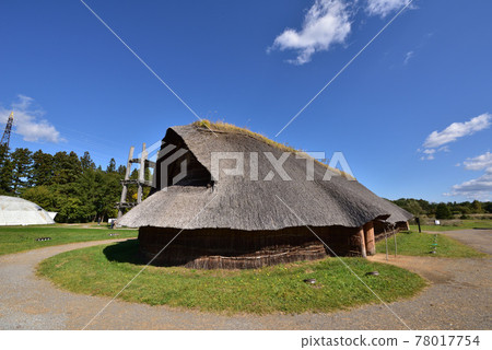 World Cultural Heritage Sannai Maruyama Site Special Historic Site Sannai Maruyama Site Large Horidate Pillar Building Mura in the Jomon Era Aomori City Sannai Aza Maruyama 78017754