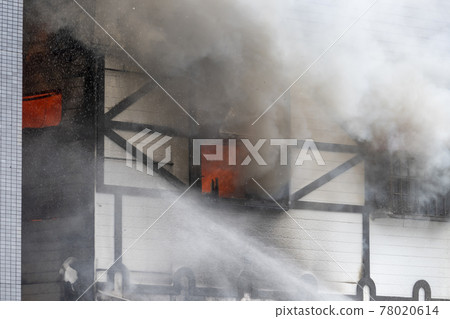 火災/火災/倉庫火災 78020614
