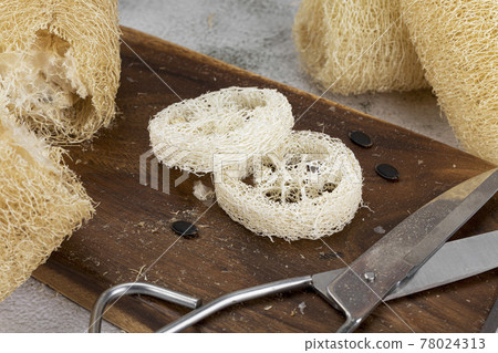 Zero waste - natural loofah 78024313