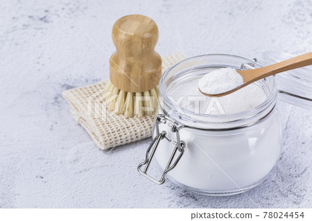 Zero waste cleaning tools, wood brush, natural sponge, baking soda Zero waste cleaning tools, wood brush, natural sponge, baking soda 78024454