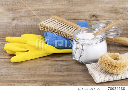 Zero waste cleaning tools and powdered citric acid 78024688