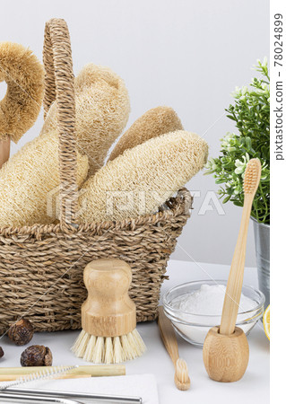 Zero waste cleaning - natural loofah, bamboo brush, soap nuts, cotton napkins 78024899