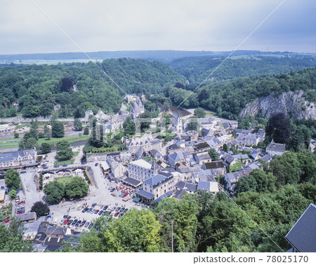 Durbuy village and castle 78025170